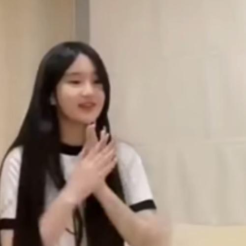 Cantik sekali 