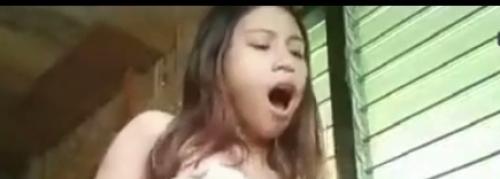 Ketika rumah lagi sepi 