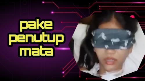 Pake penutup mata