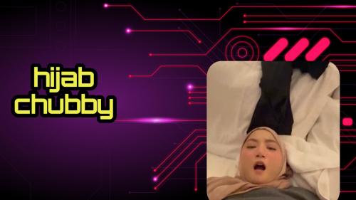 Jilbab chubby