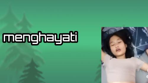 Menghayati